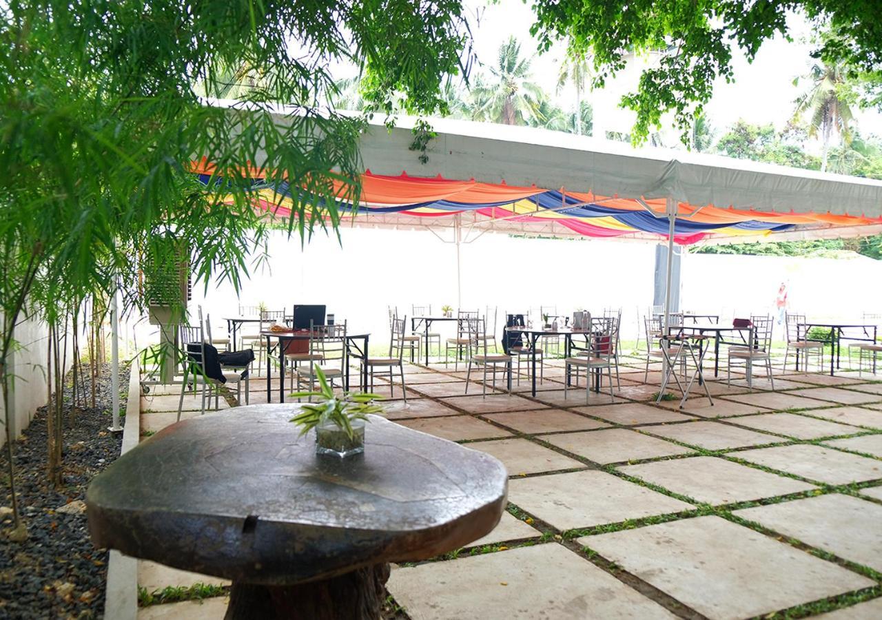 Maayo Argao Hotel Exterior photo